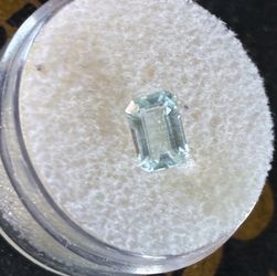 Pretty .96ct Aquamarine Emerald Cut Loose Gemstone App. 5x7