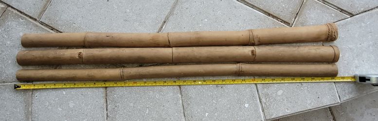 700 Pieces Of Split Rattan Tiki