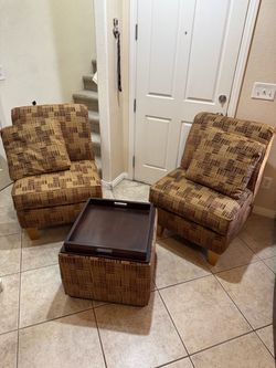 LA Z BOY Armless Accent Chairs w Ventilated Ottoman