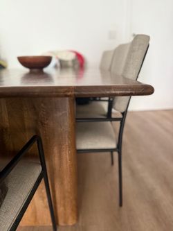 Kitchen Table - FULL SET 4 chairs + Bench