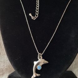 20” Silver Necklace With Dolphin Pendant 