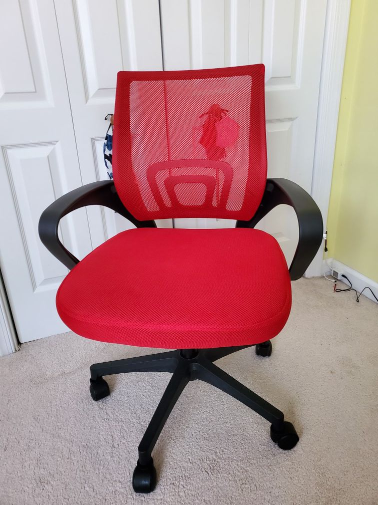 Desk / office chair