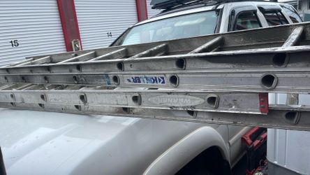 Extension ladders