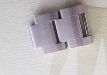 Genuine Rolex Late Model Rolex Submariner Stainless Link May Work On Other Models