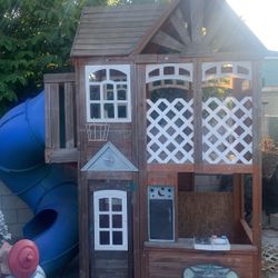 Play House 