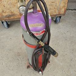 B-Tank With Hose