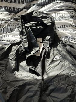 Nike windbreaker
