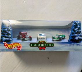 HOT WHEELS VINTAGE 2000  CHRISTMAS HOT RODS  3  CAR SET