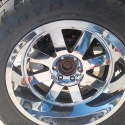 6 Lug Wheels 