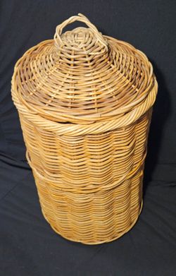 Large Wicker Basket with Lid
