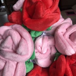Bulk Lot Of Plush Roses NWT Red And Pink