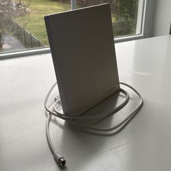 Indoor HDTV Antenna