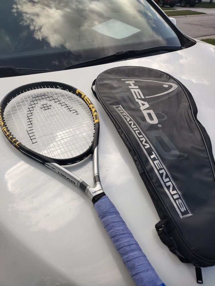 HEAD Titanium Ti-S1 Tennis Racquet