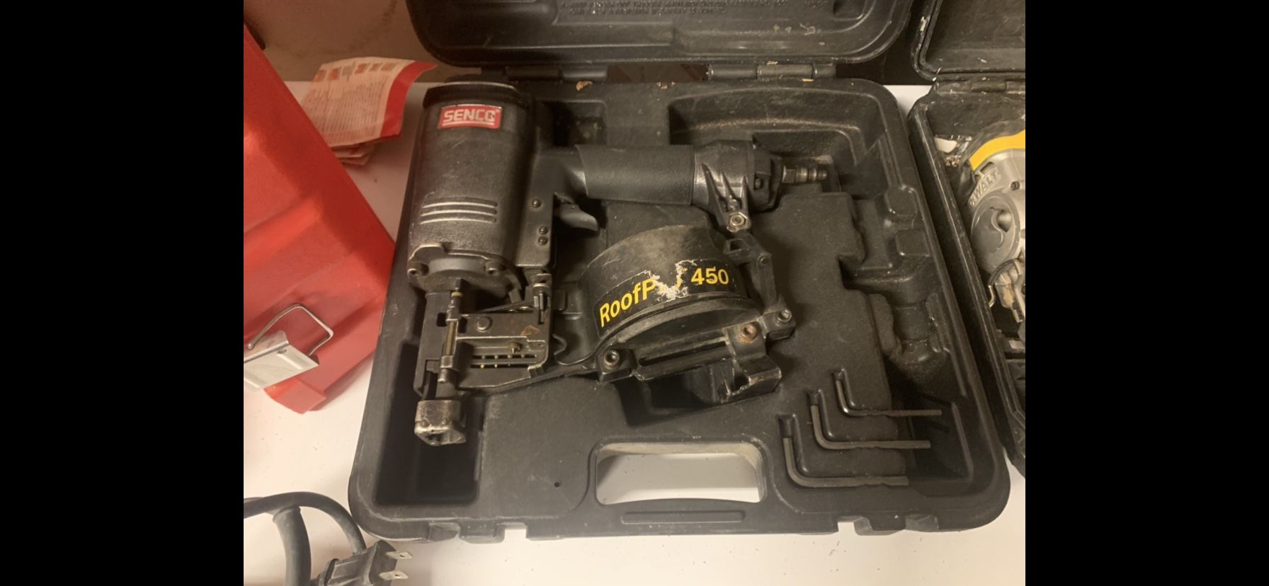 Senco Roofing Nail Gun