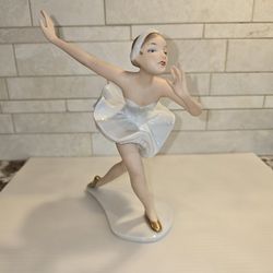 Vintage Wallendorf Ballerina Figurine - #1751