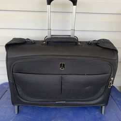 TravelPro Travel Pro Luggage Suitcase Handle Carrying Case Wheeled Bag Black