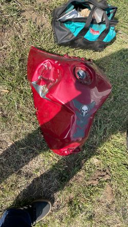 2015 Fz 09 Tank