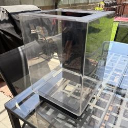 Fish tank about 20 gallon