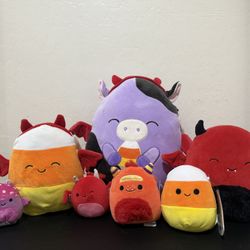 Bundle of Halloween Squishmallows! 