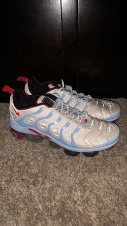 Red White And Blue Vapor max Size 10.5