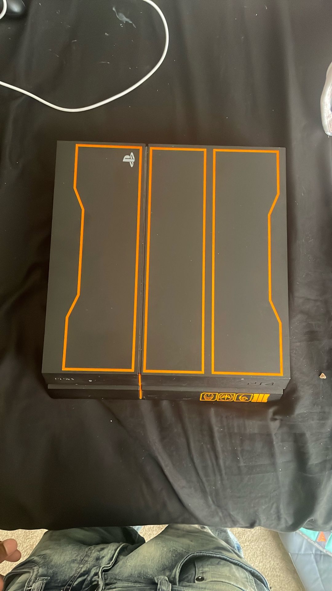Sony PS4 Limited Edition Call Of Duty Model 1TB