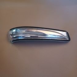 (Gently Used)  OME, Right passenger Side Mirror Signal Assembly. Asking $12 (Shipping Available)