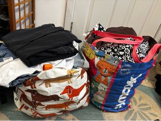 2 big bags of clothes