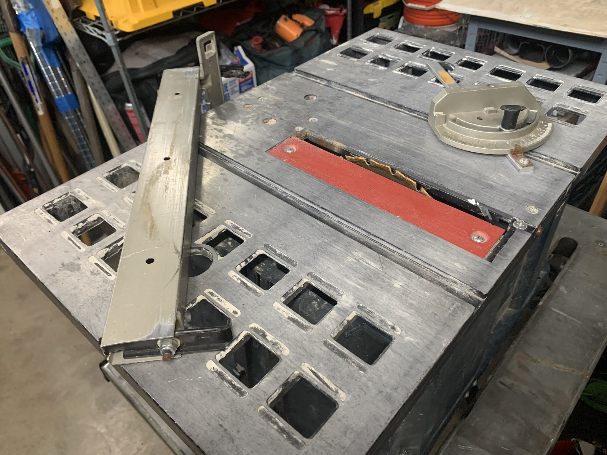 Table Saw Ryobi 10” Blade