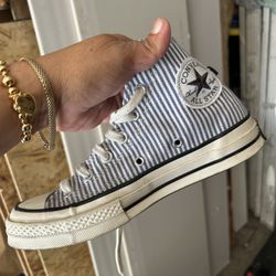 Converse Tennis Shoes 