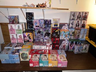 Anime Figure Lot