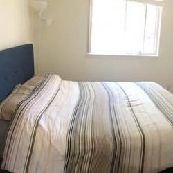 QUEEN bed- mattress & headboard & frame (Beautyrest)