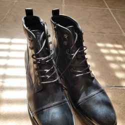 Black Boots