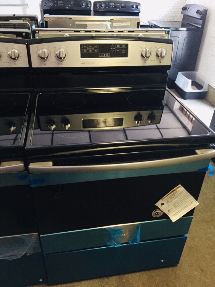 Stoves Amana stainless steel new scratch and dent