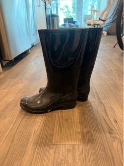 Rain boot