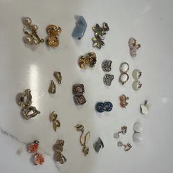 Vintage Jewelry Clip On Earrings Lot