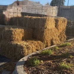 Hay Bale(24)