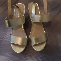 Women Wedges Gold  8.5