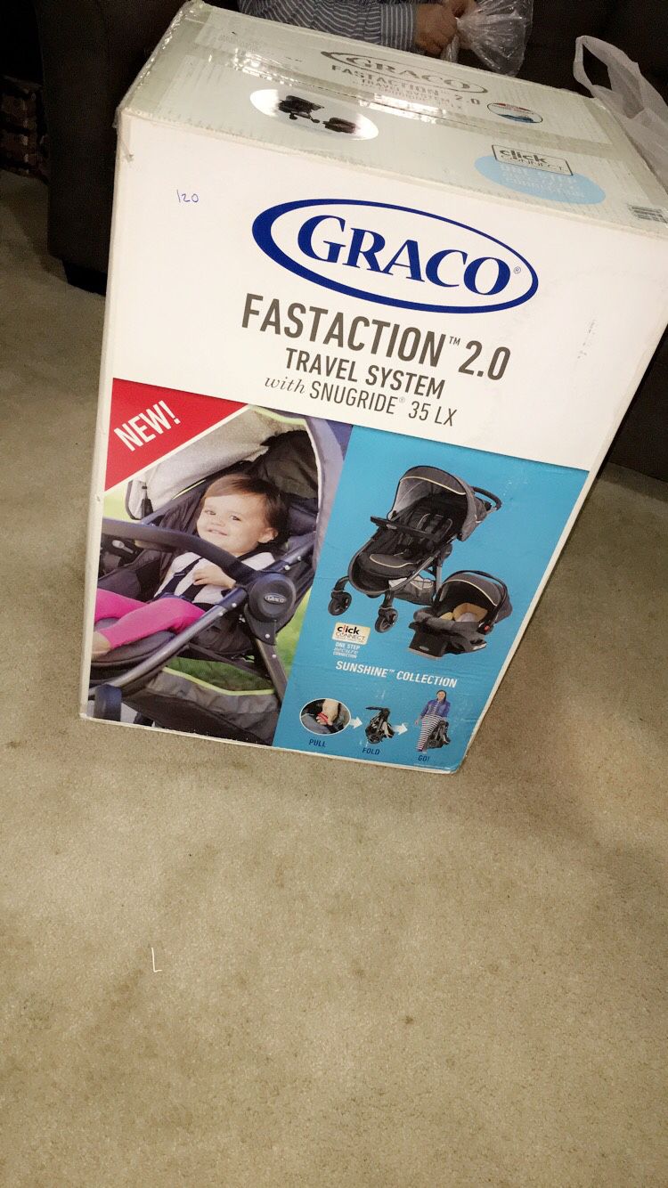 Brand new graco stroller and car seat