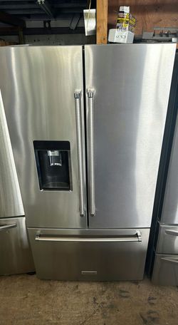 KitchenAid 3-Door Refrigerator (French Door Fridge) Stainless Steel - Adjustable Shelving, LED Lighting