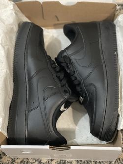 Nike Air Force 1s Black