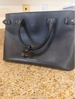 Authentic Burberry Medium Banner Tote Bag – Black Pebbled Leather – House Check