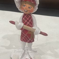 Annalee Christmas’s “Sugar & Spice Chef Elf” 9” Tall 510820