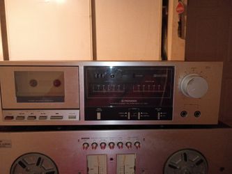 Pioneer Stereo Cassette Tape Deck CT-320