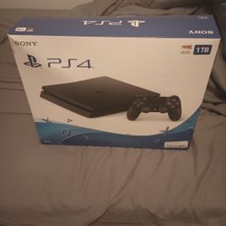PS4 Slim 1tb