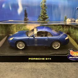 Porsche 911. 1:18 Scale Hotwheels Diecast Collectible Car. New Unopened.