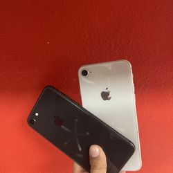 iPhone 8 Unlocked ($50 Down)