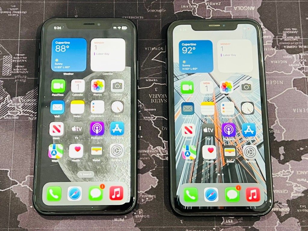 Apple iPhone XR 64GB Unlocked Fully Functional $160 Each