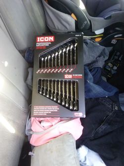 Icon Professional Ratcheting Wrench Set