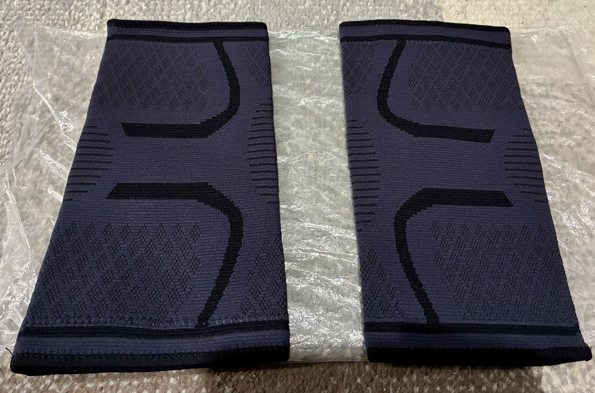 Knee Braces/sleeves - 2 Pack 