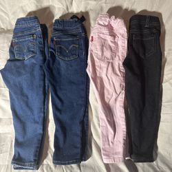 Girls Pants Size 3   Levi’s & Leggings  For $20